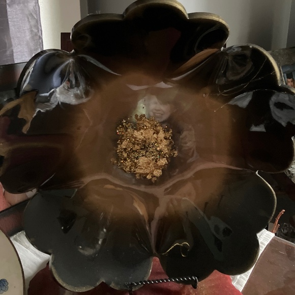 LARGE RESIN BOWL - Picture 1 of 3